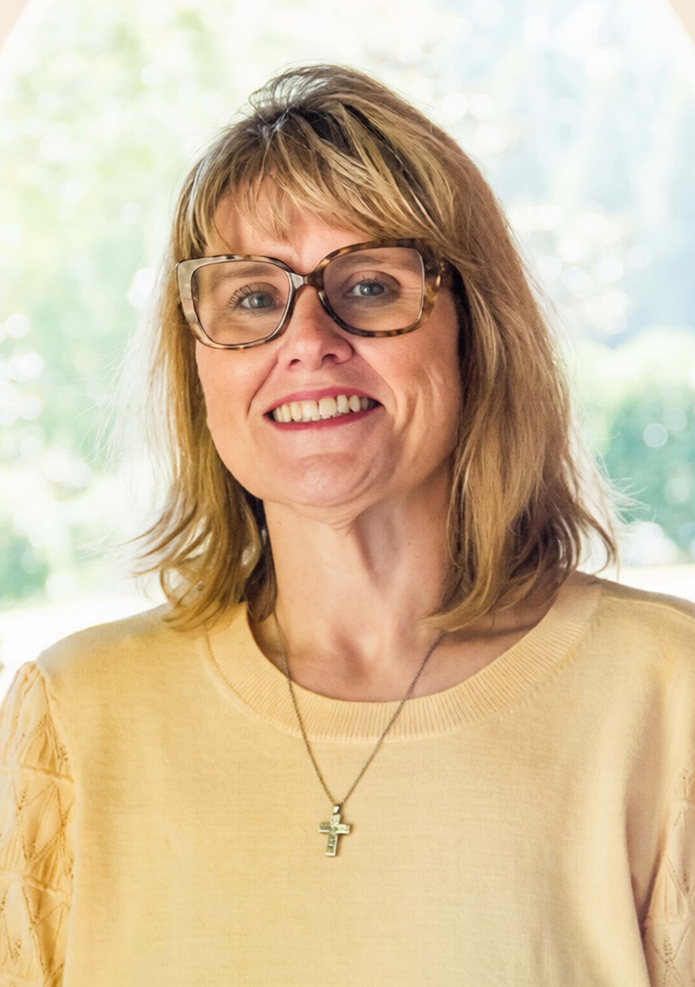 picture of rev.-dana-ezell.jpg